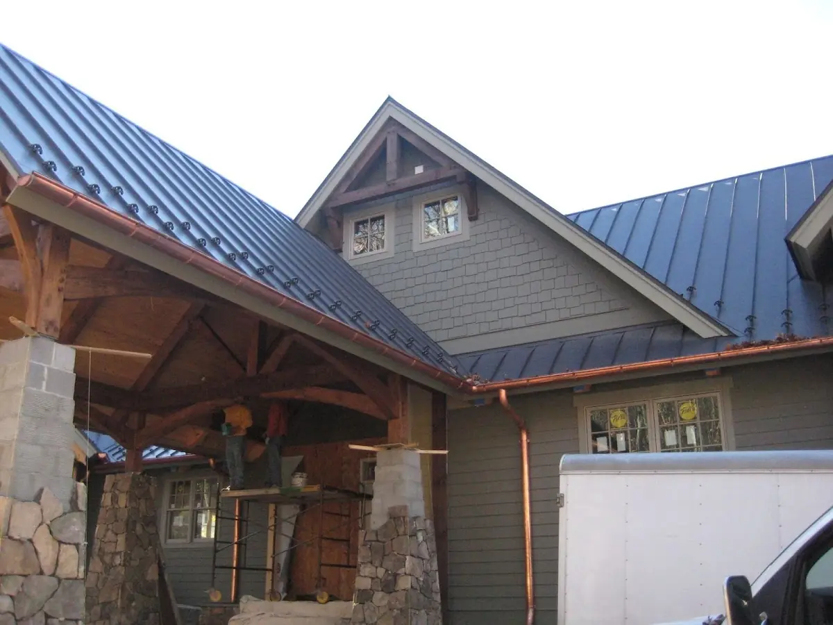 Craftsman Roofing team delivering quality roofing work in Port Washington
